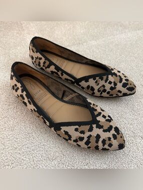 Joie Leopard Print Knit Flats Pointed Toe Slip On Shoes Women’s size 9